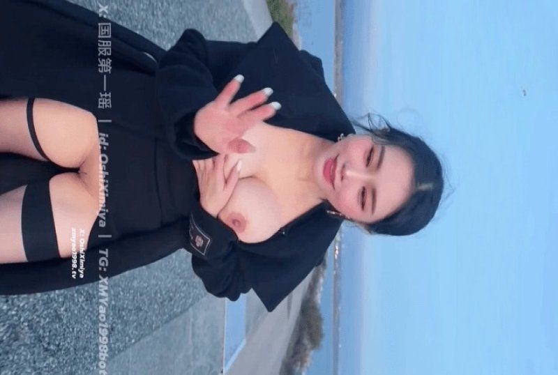 杏吧傳媒 來海邊見粉絲偷偷的在拐角處讓他交代了-汐夢瑤